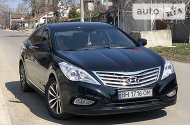 Hyundai Grandeur  2012