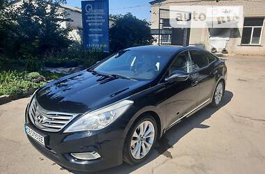 Hyundai Grandeur  2012