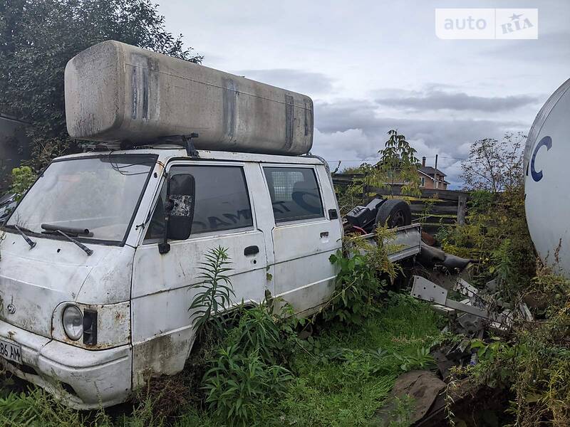 Універсал Hyundai H 100