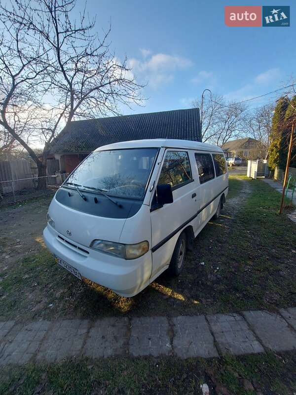 Hyundai H 100