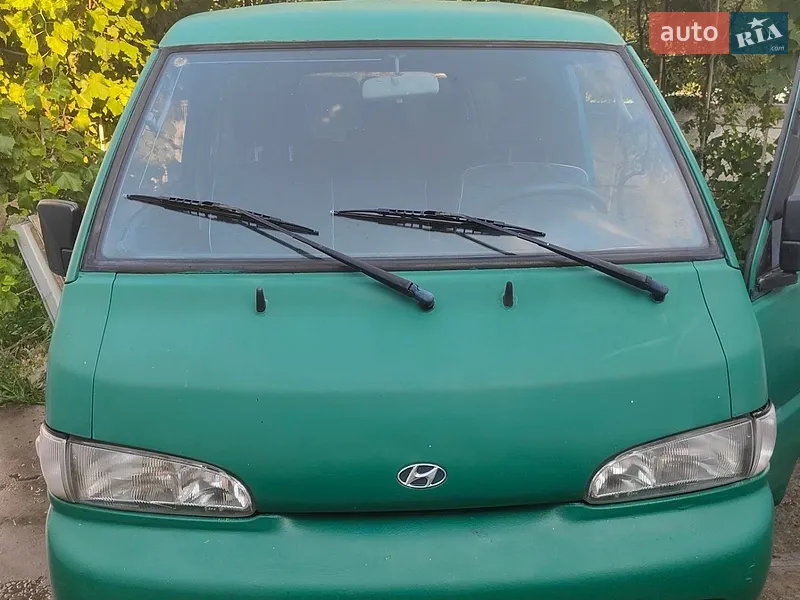 Hyundai H 100