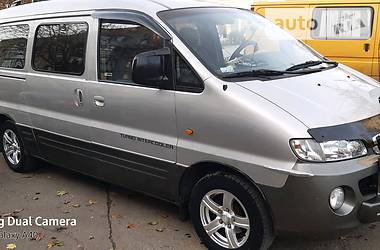 Hyundai H-1  cccc 2003