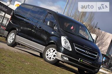 Hyundai H-1 2.5 CRDi 2011