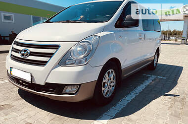 Hyundai H-1 Full 2013