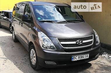 Hyundai H-1  2012