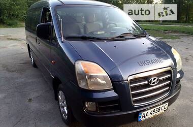 Hyundai H-1  2006