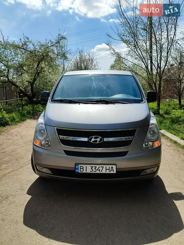 Hyundai H-1