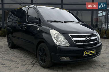 Hyundai H-1  2009