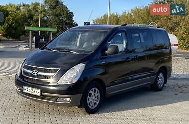 Hyundai H-1  2008