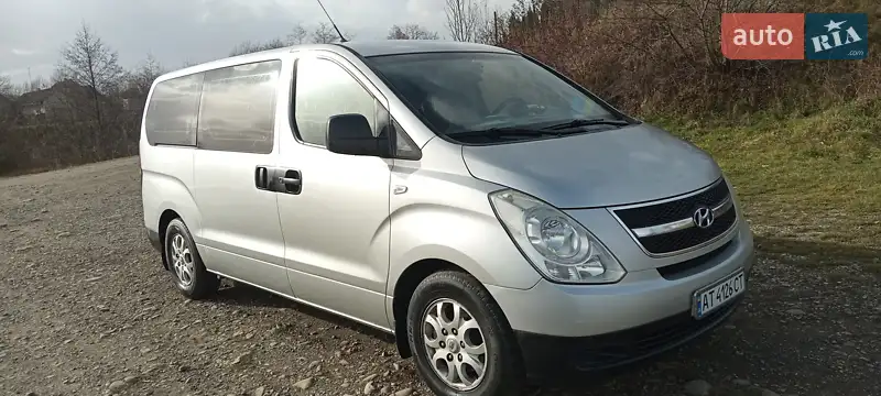 Hyundai H-1