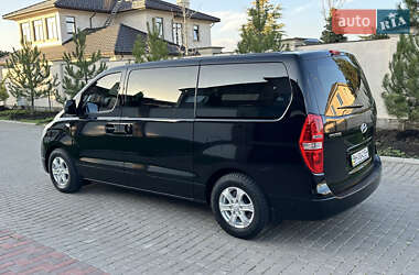 Hyundai H-1 2012