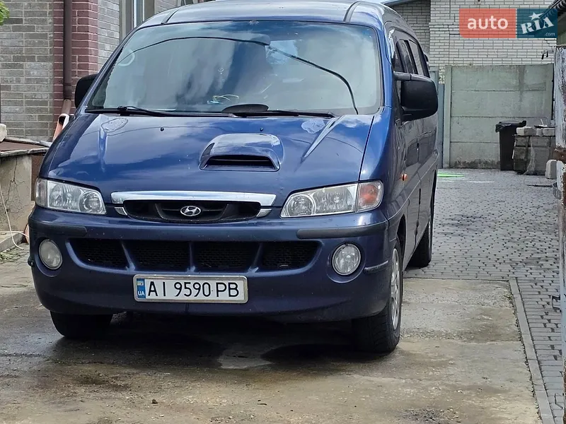 Hyundai H-1