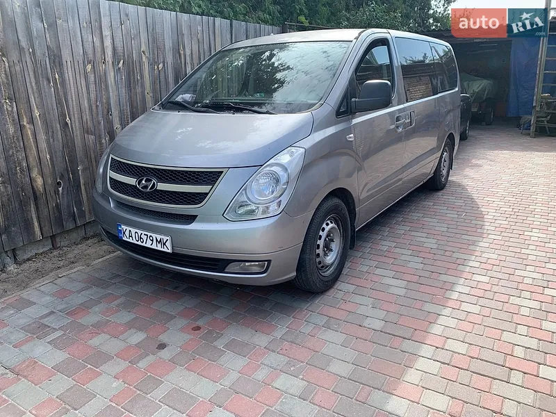 Hyundai H-1