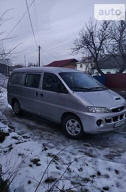 Hyundai H 200  2004