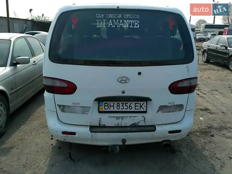 Hyundai H 200