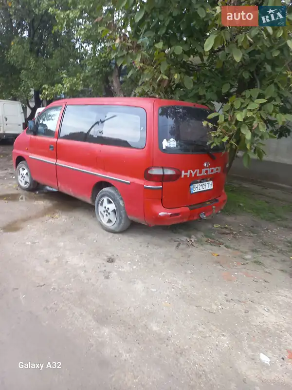 Hyundai H 200