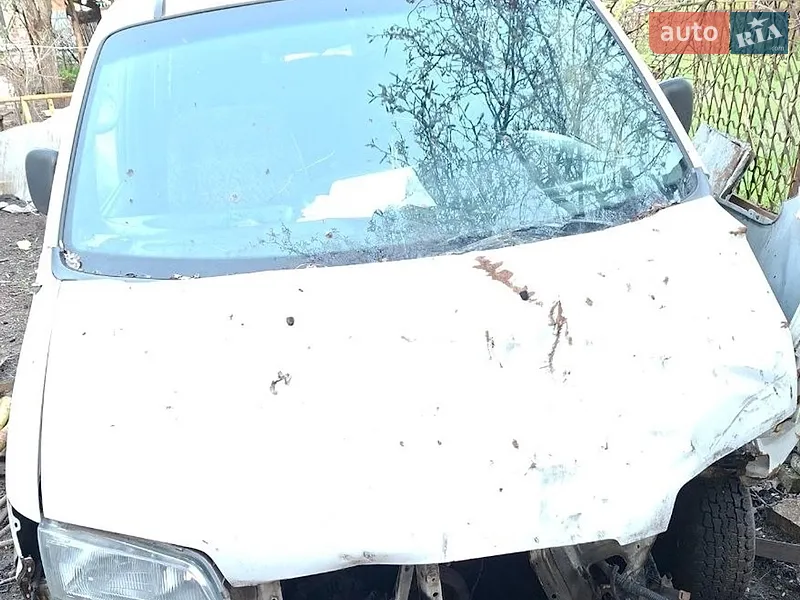Hyundai H 200