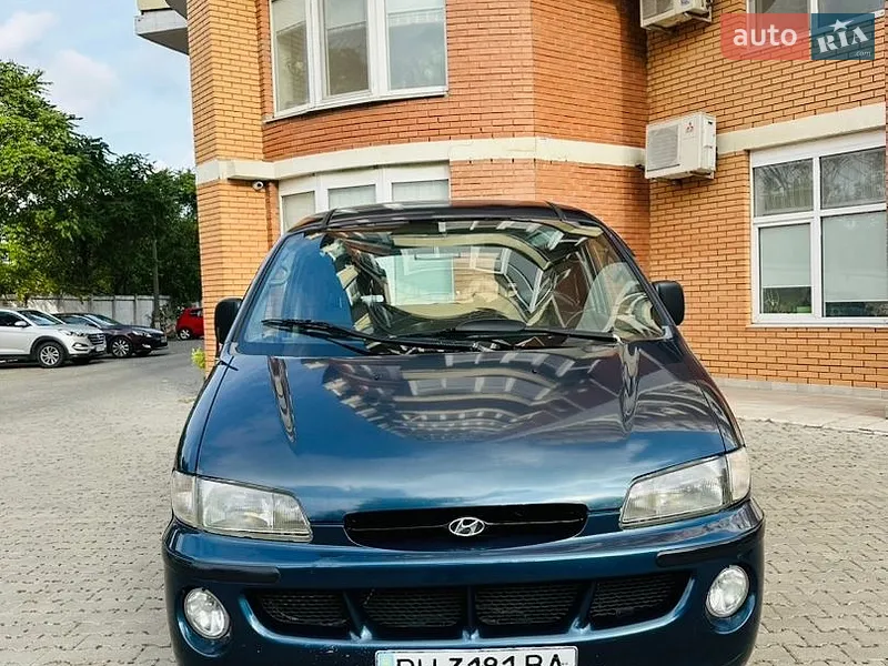 Hyundai H 200 1998