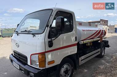 Hyundai HD 65  2004