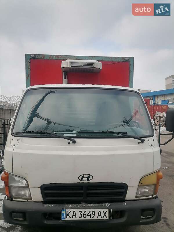 Hyundai HD 72