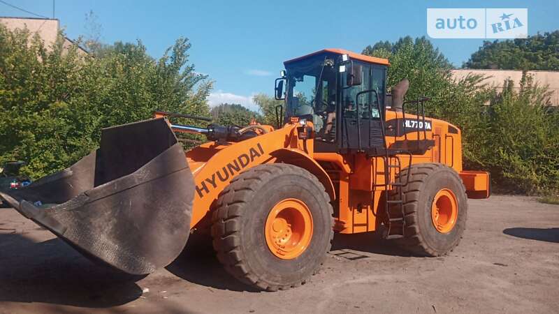 Hyundai HL 770