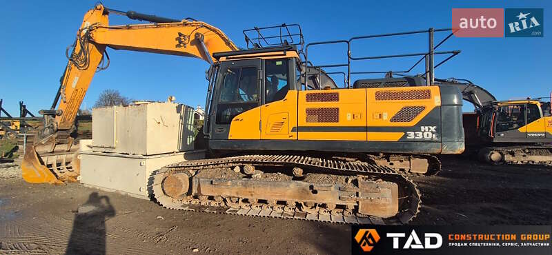 Спецтехніка Hyundai HX