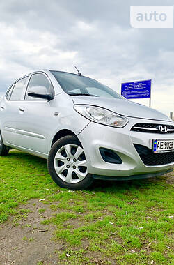 Hyundai i10  2013