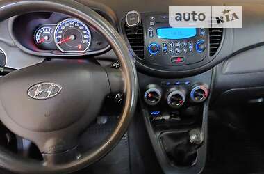 Hyundai i10  2011