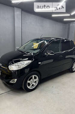 Hyundai i10  2013