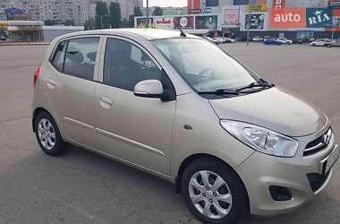 Hyundai i10  2013