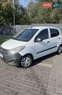 Hyundai i10  2012