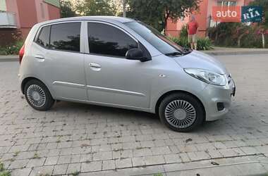 Hyundai i10  2012