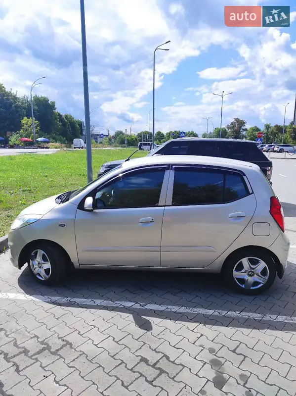 Hyundai i10 2013