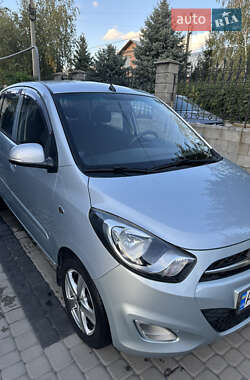 Hyundai i10  2012