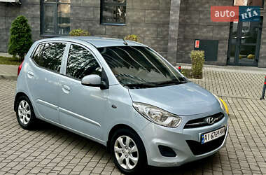 Hyundai i10  2012