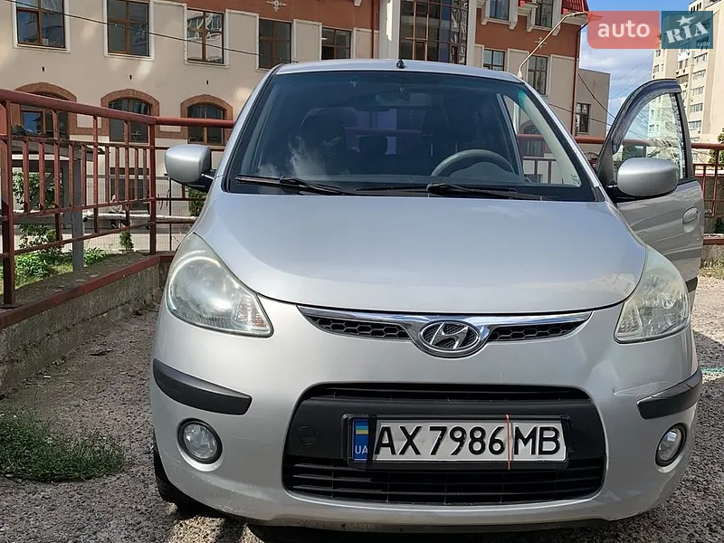 Hyundai i10
