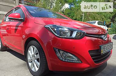 Hyundai i20  2012