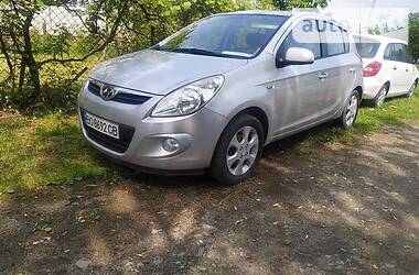 Hyundai i20 1.4DIZEL EXLYZIVE 2010