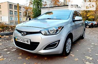 Hyundai i20  2012