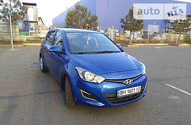 Hyundai i20  2013