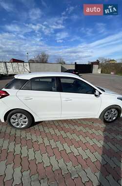 Hyundai i20  2015