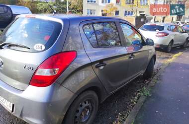Hyundai i20  2011