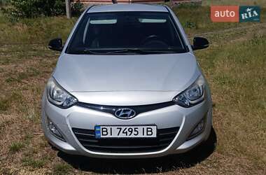 Hyundai i20  2014