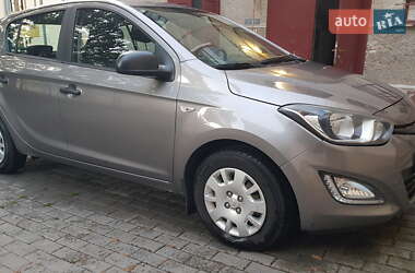 Hyundai i20 2012