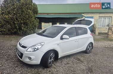 Hyundai i20  2011