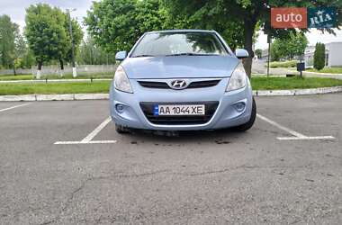 Hyundai i20  2012
