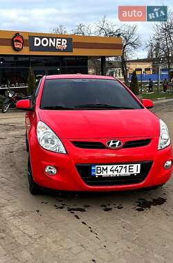 Hyundai i20  2012