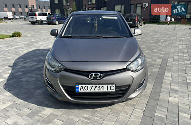 Hyundai i20  2014