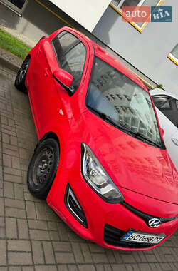 Hyundai i20  2014