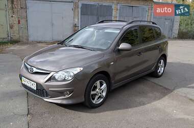 Hyundai i30 Wagon  2011